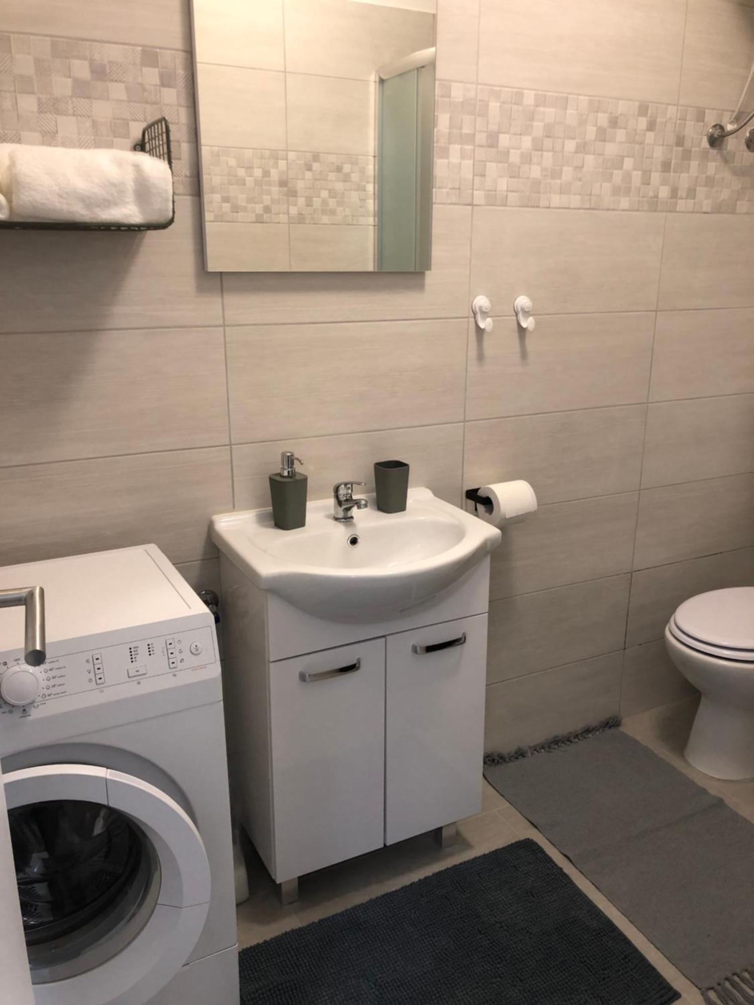 Studio Stipe- With Free Parking, Self Check-In 0-24 萨格勒布 外观 照片