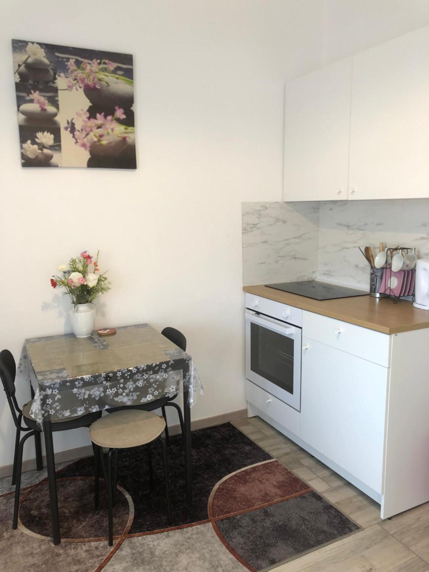 Studio Stipe- With Free Parking, Self Check-In 0-24 萨格勒布 外观 照片